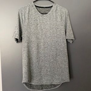 Men’s Lululemon Drysense Short Sleeve T-Shirt sz L